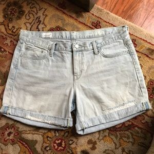 Gap jean distressed shorts